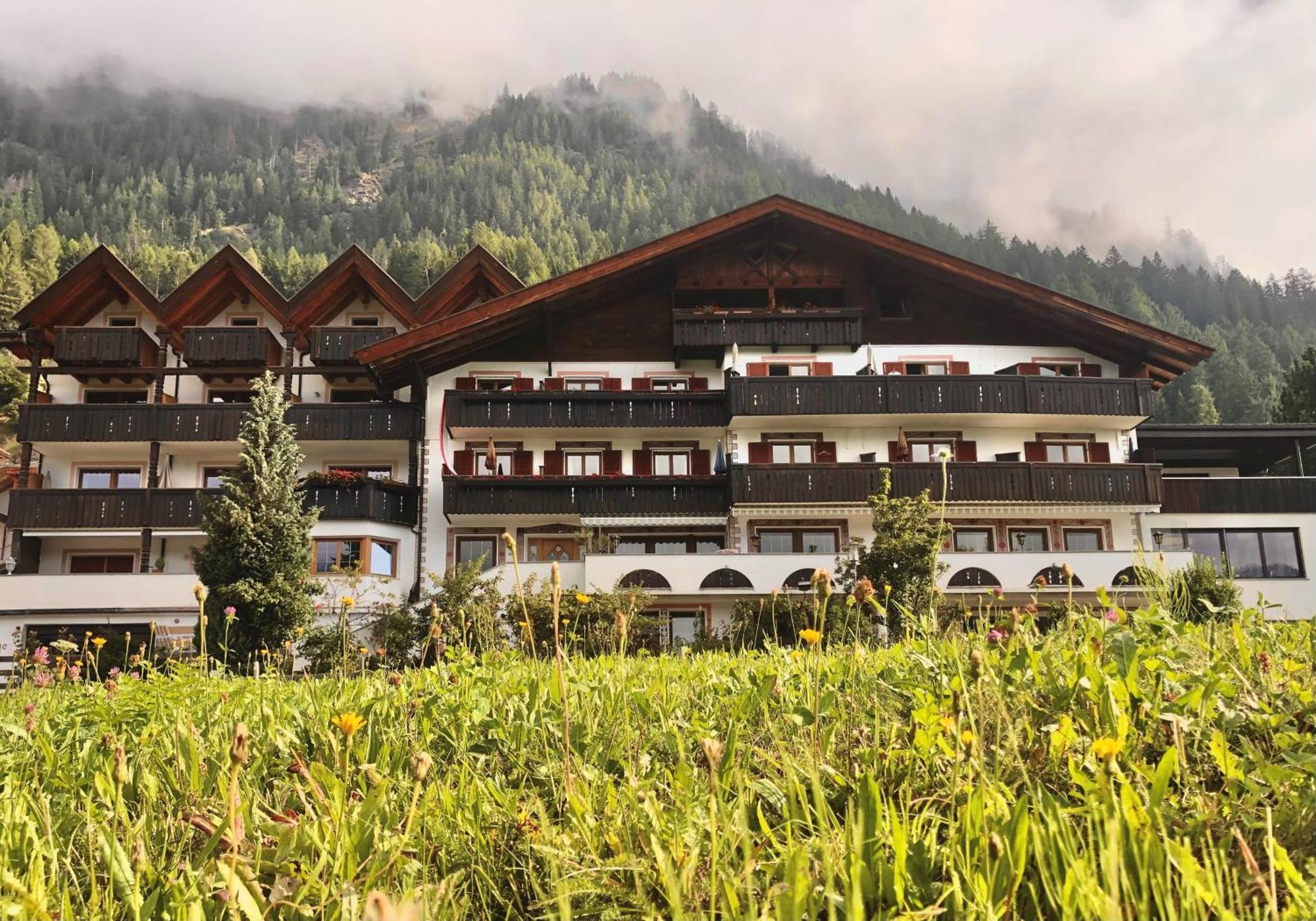 Hotel Alpenland 모소 외부 사진