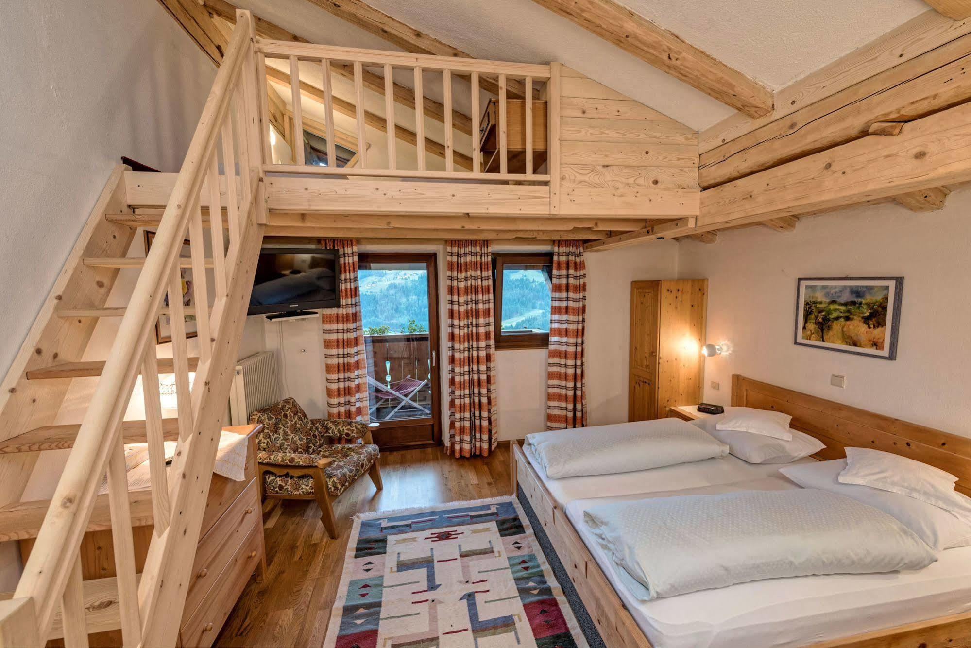 Hotel Alpenland 모소 외부 사진